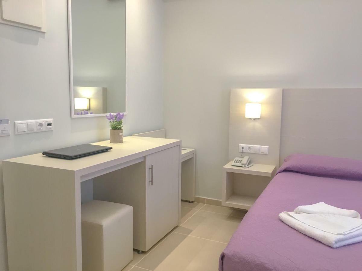 Poseidonio Hotel Tínos Cameră foto